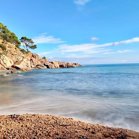 ⭑ Sea Views + Private Beach. What Else? ⭑ Tossa de Mar Ngoại thất bức ảnh