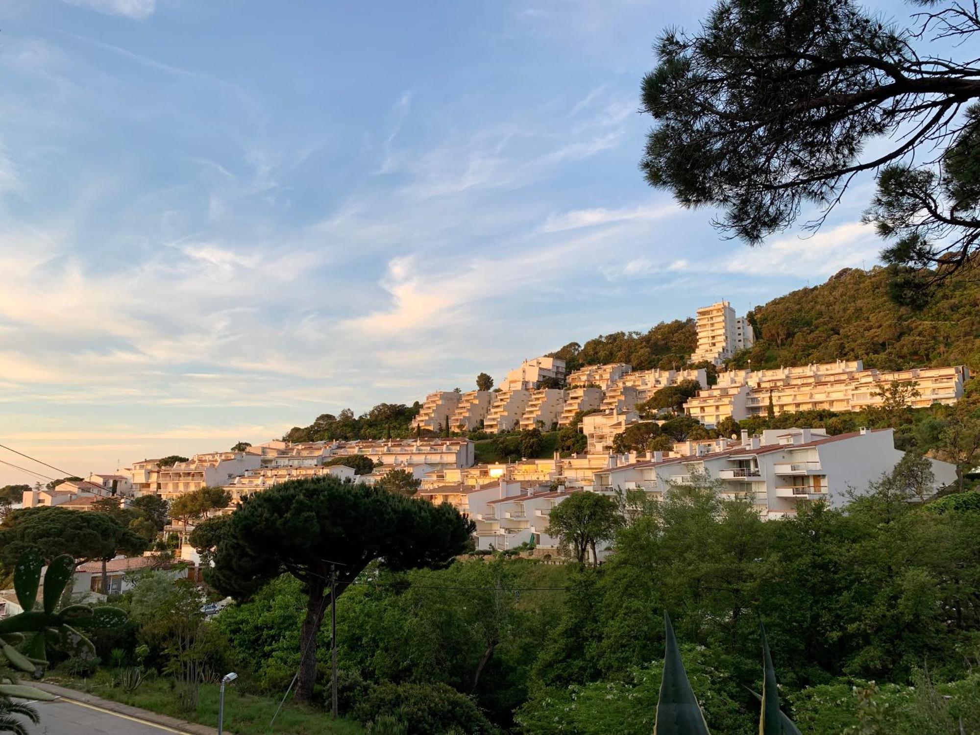 ⭑ Sea Views + Private Beach. What Else? ⭑ Tossa de Mar Ngoại thất bức ảnh